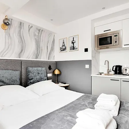 Comfort For 2P With A-C - Near Montmartre Parigi Esterno foto